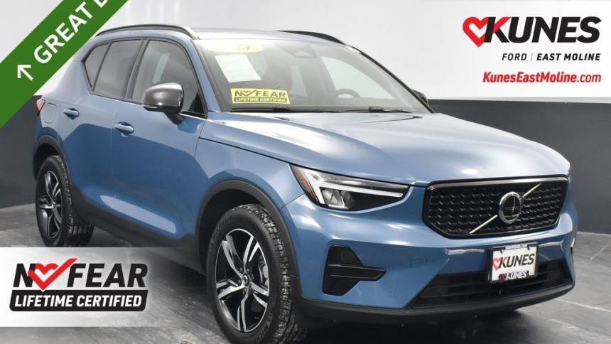 2024 Volvo XC40 Core — SUV — 48,814 mi — East Moline, IL