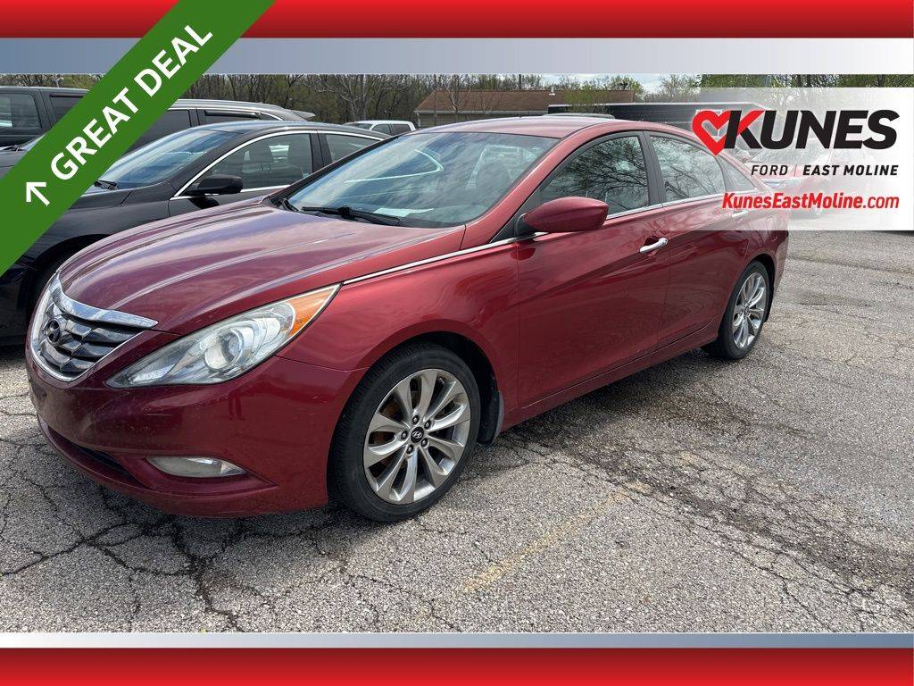 2012 Hyundai Sonata SE — Sedan — 152,519 mi — East Moline, IL