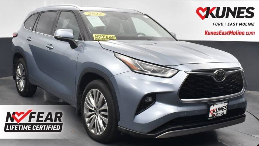 2022 Toyota Highlander Platinum — SUV — 35,606 mi — East Moline, IL