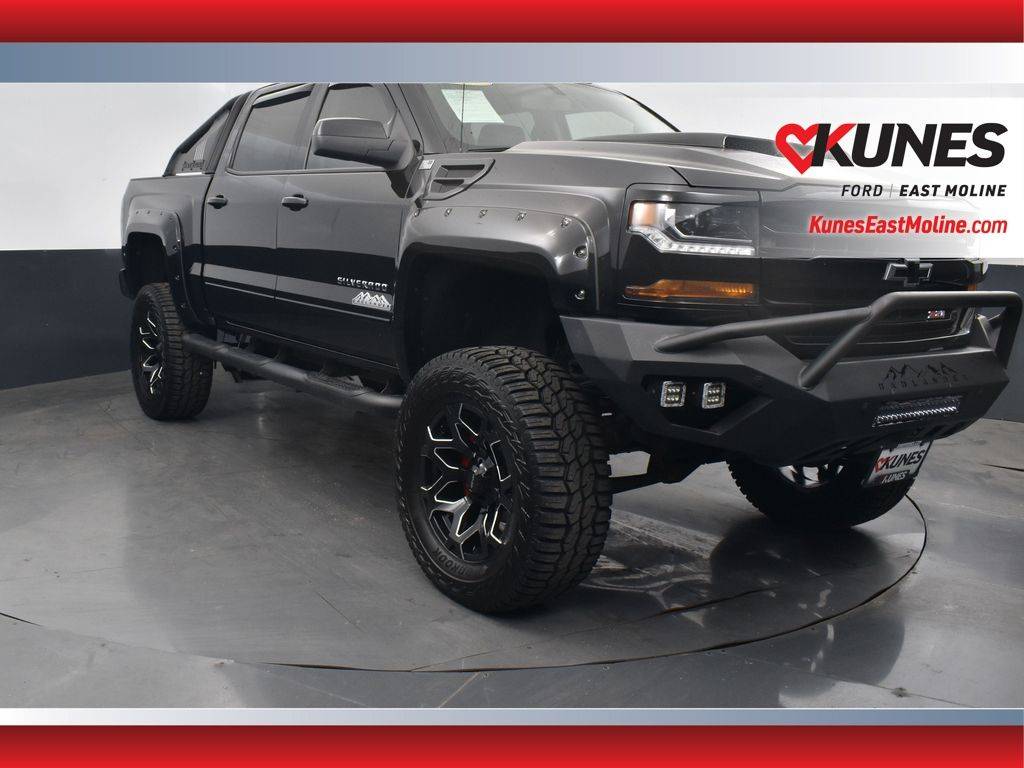 2018 Chevrolet Silverado 1500 LT — Pickup Truck — 128,438 mi — East Moline, IL