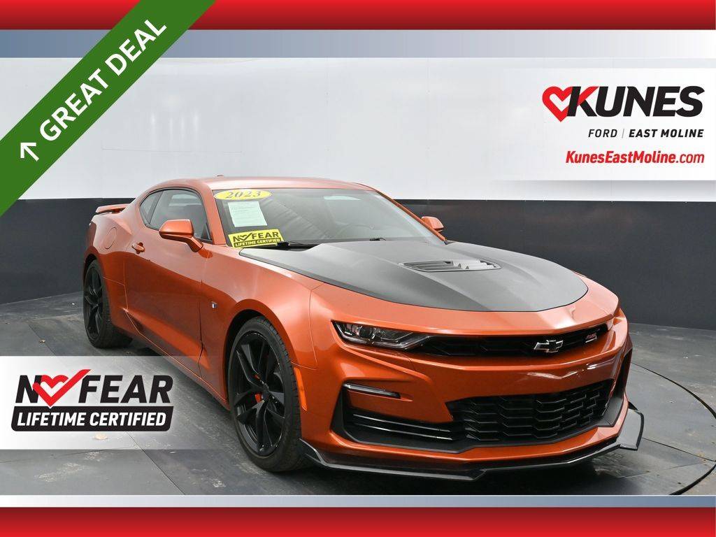 2023 Chevrolet Camaro LT1