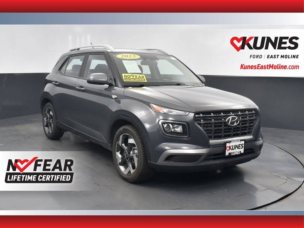 2023 Hyundai Venue SEL — SUV — 44,017 mi — East Moline, IL