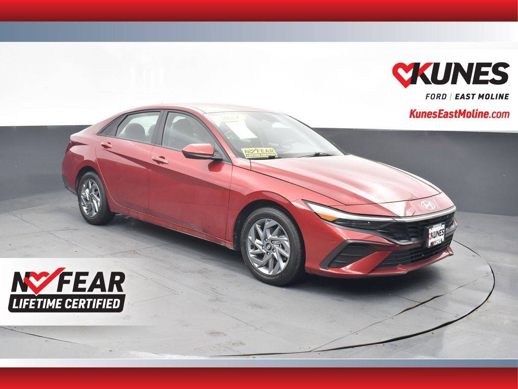 2024 Hyundai Elantra SEL — Sedan — 29,038 mi — East Moline, IL