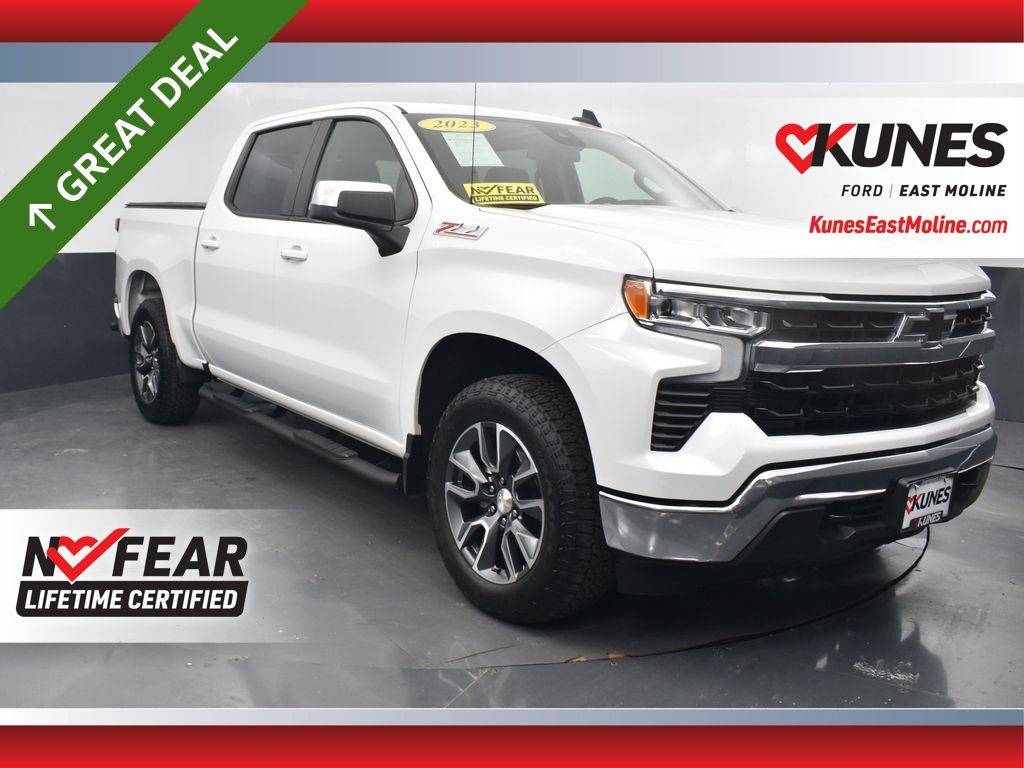 2023 Chevrolet Silverado 1500 LT — Pickup Truck — 17,004 mi — East Moline, IL