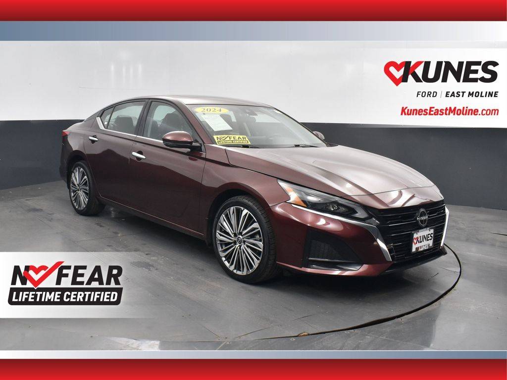 2024 Nissan Altima SL — Sedan — 30,806 mi — East Moline, IL