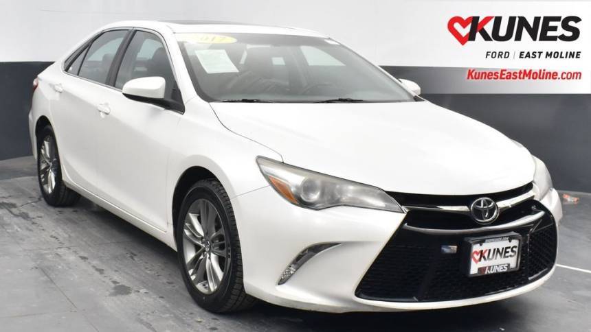 2017 Toyota Camry SE — Sedan — 147,370 mi — East Moline, IL