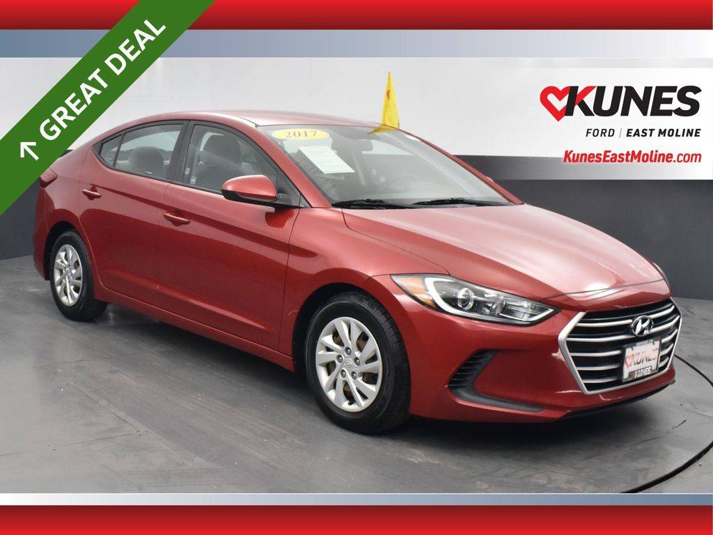 2017 Hyundai Elantra SE — Sedan — 127,121 mi — East Moline, IL