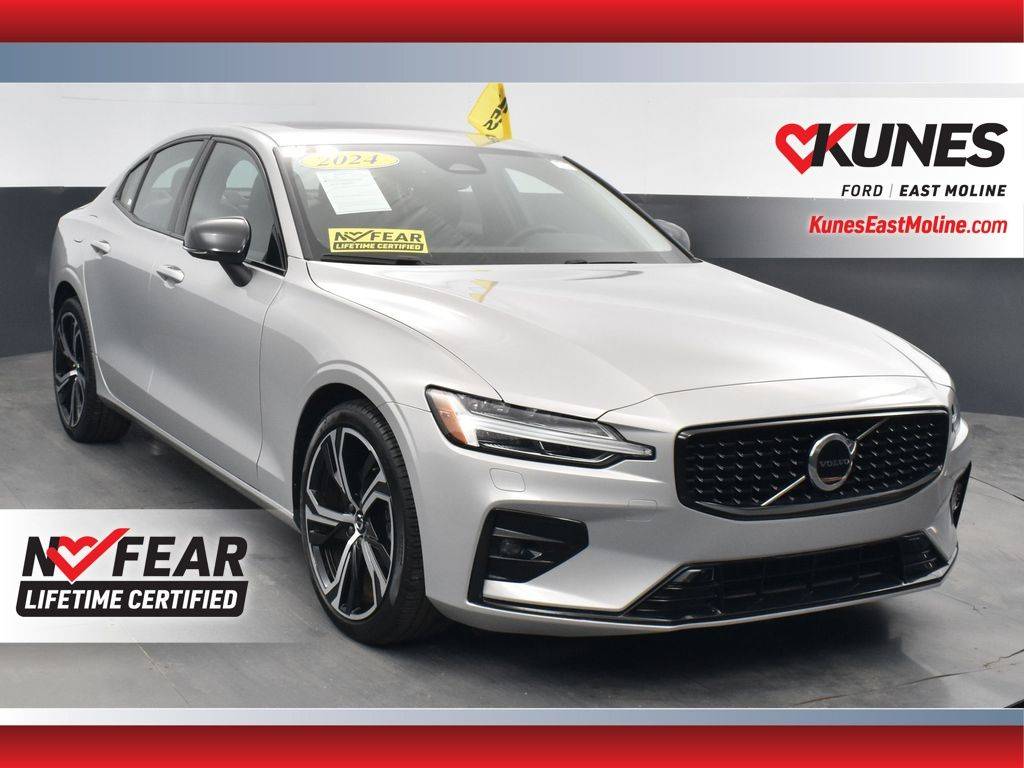 2024 Volvo S60 Core — Sedan — 11,405 mi — East Moline, IL