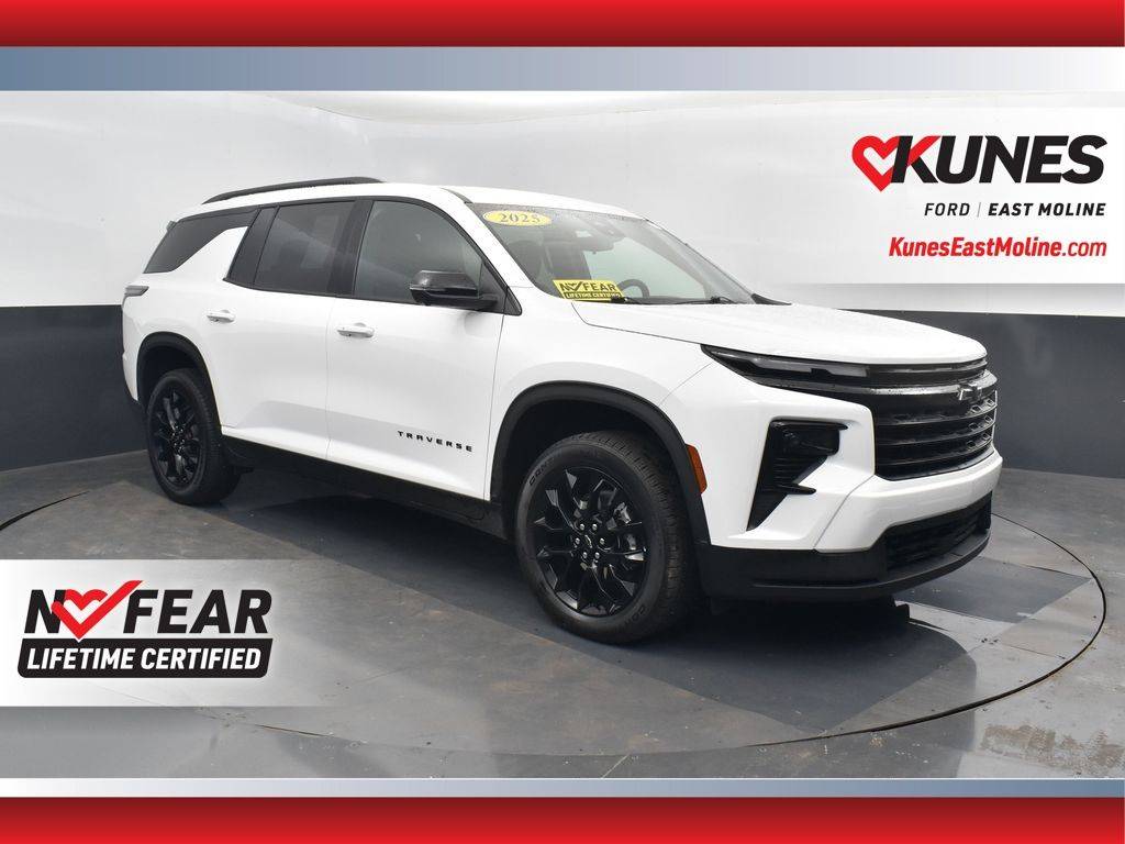 2025 Chevrolet Traverse LT — SUV — 23,325 mi — East Moline, IL