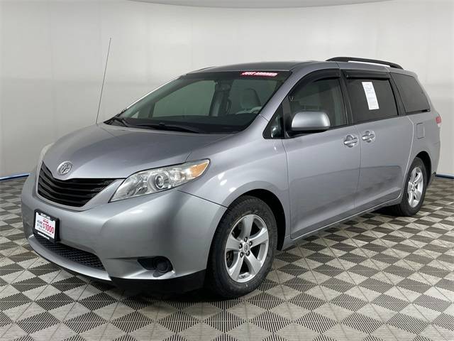 2011 Toyota Sienna Base — Minivan — 157,280 mi — Bremerton, WA