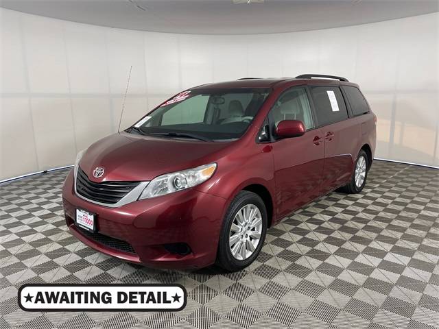 2014 Toyota Sienna LE — Minivan — 108,873 mi — Bremerton, WA