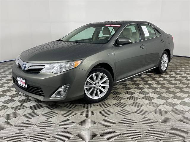 2014 Toyota Camry Hybrid LE — Sedan — 49,438 mi — Bremerton, WA