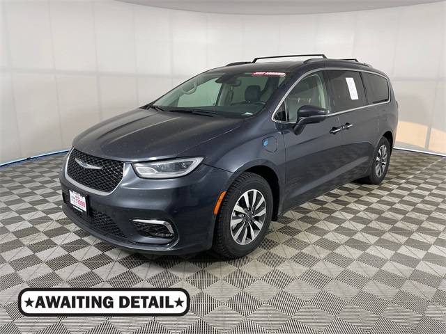 2021 Chrysler Pacifica Hybrid Touring L — Minivan — 85,787 mi — Bremerton, WA