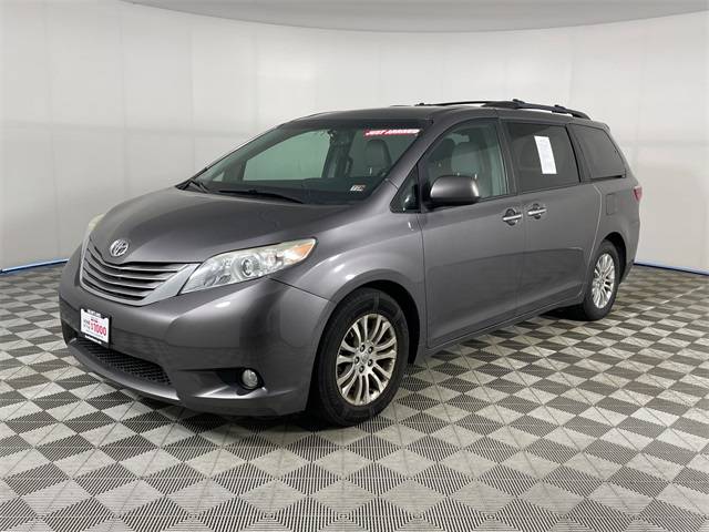 2015 Toyota Sienna L — Minivan — 115,004 mi — Bremerton, WA