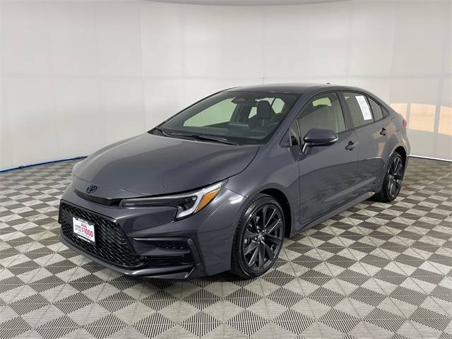 2025 Toyota Corolla Hybrid SE — Sedan — 3,947 mi — Bremerton, WA