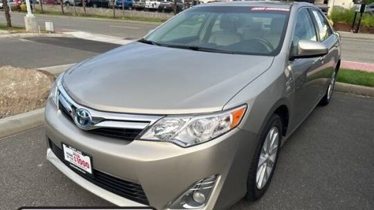 2013 Toyota Camry Hybrid LE — Sedan — 58,387 mi — Bremerton, WA