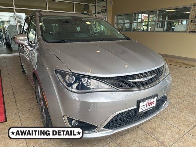 2018 Chrysler Pacifica Limited — Minivan — 55,368 mi — Bremerton, WA