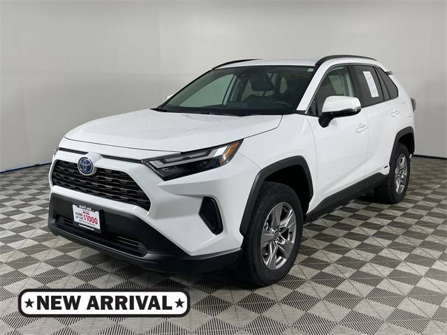 2024 Toyota RAV4 Hybrid XLE — SUV — 13,855 mi — Bremerton, WA