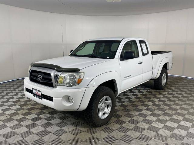 2005 Toyota Tacoma Base