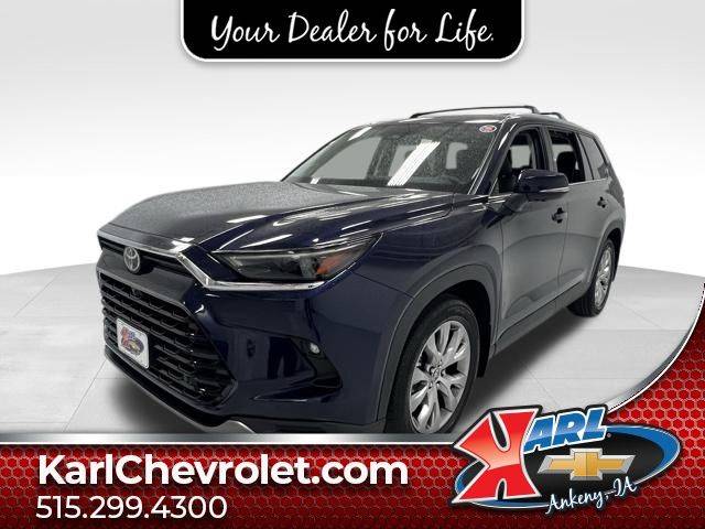 2025 Toyota Grand Highlander Hybrid XLE — SUV — 3,242 mi — Ankeny, IA
