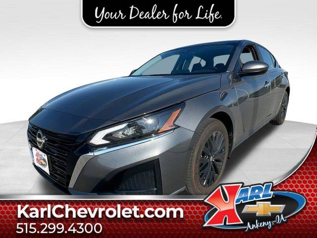 2025 Nissan Altima SV — Sedan — 4,505 mi — Ankeny, IA