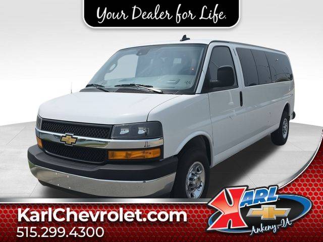2024 Chevrolet Express Passenger LT — Passenger Van — 17,856 mi — Ankeny, IA