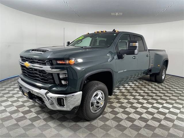 2025 Chevrolet Silverado 3500HD LT — Pickup Truck — 3,144 mi — Bremerton, WA
