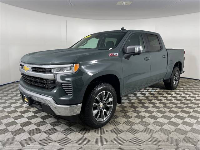 2025 Chevrolet Silverado 1500 LT — Pickup Truck — 2,092 mi — Bremerton, WA