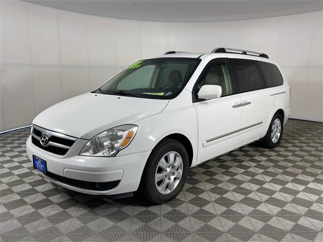 2007 Hyundai Entourage SE — Minivan — 180,891 mi — Bremerton, WA