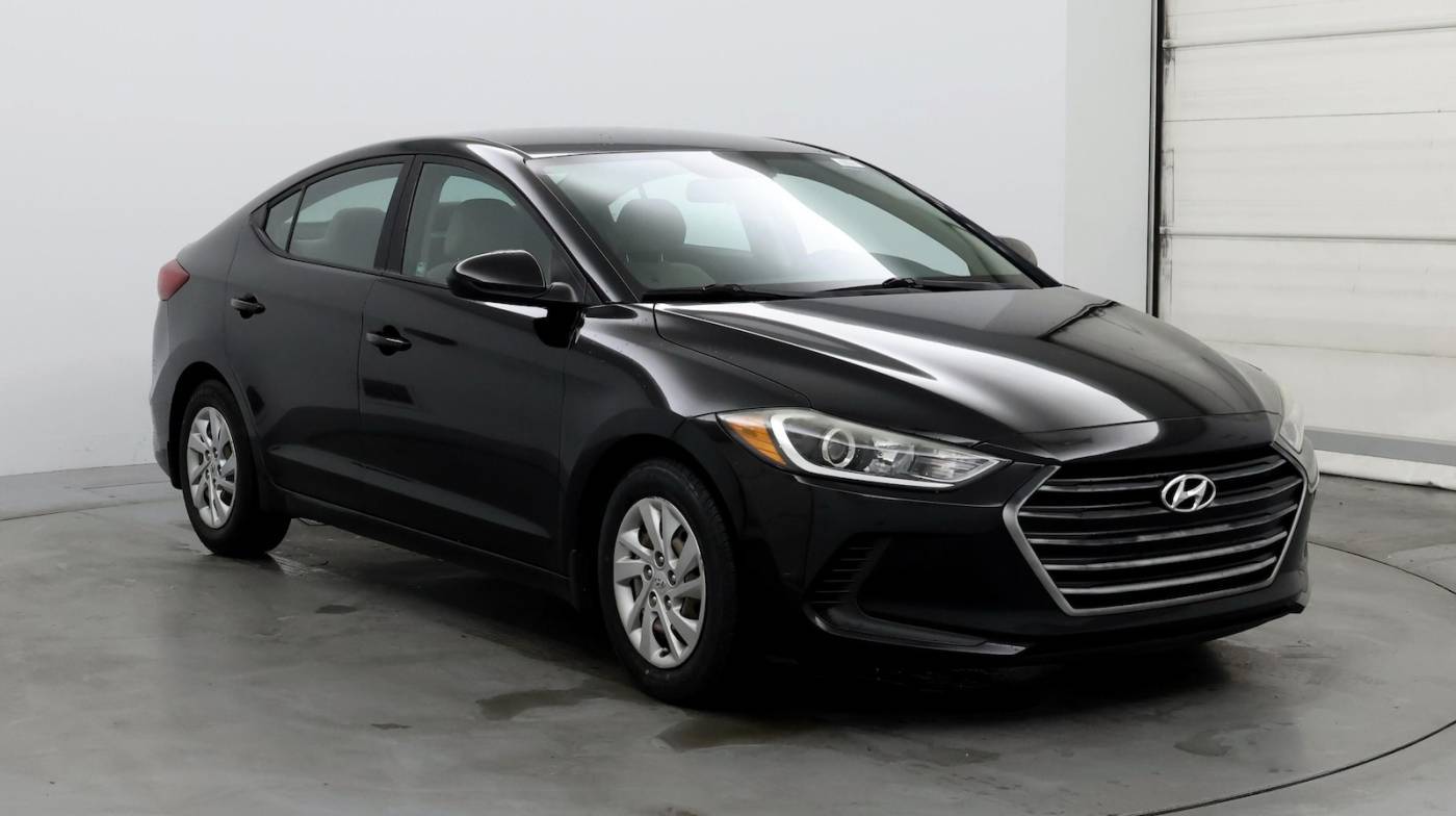 2017 Hyundai Elantra SE — Sedan — 95,287 mi — Baton Rouge, LA