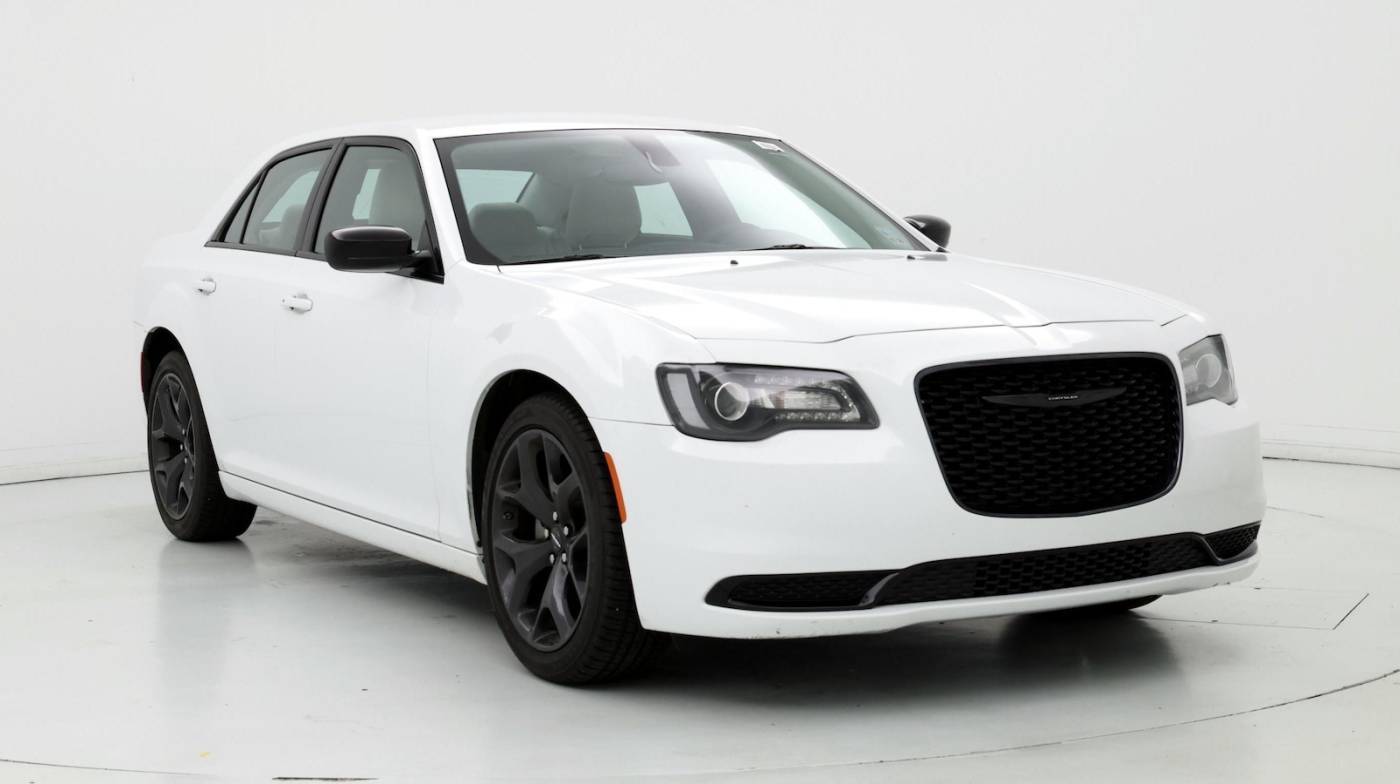 2023 Chrysler 300 Touring — Sedan — 7,026 mi — Baton Rouge, LA
