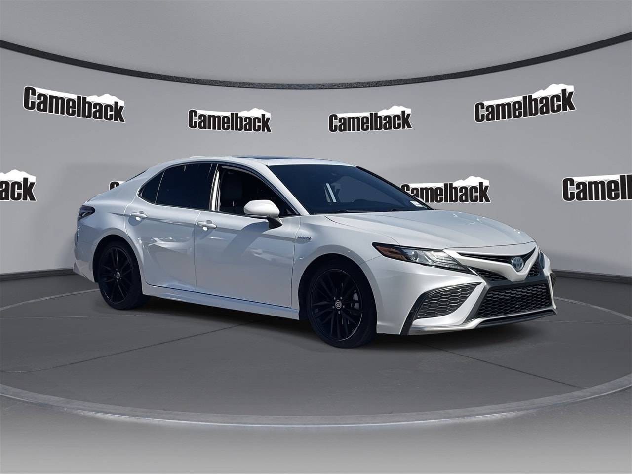 2021 Toyota Camry Hybrid XSE — Sedan — 111,000 mi — Phoenix, AZ