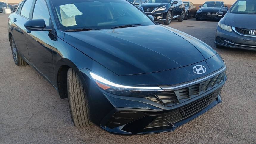 2024 Hyundai Elantra SEL — Sedan — 4,122 mi — Phoenix, AZ
