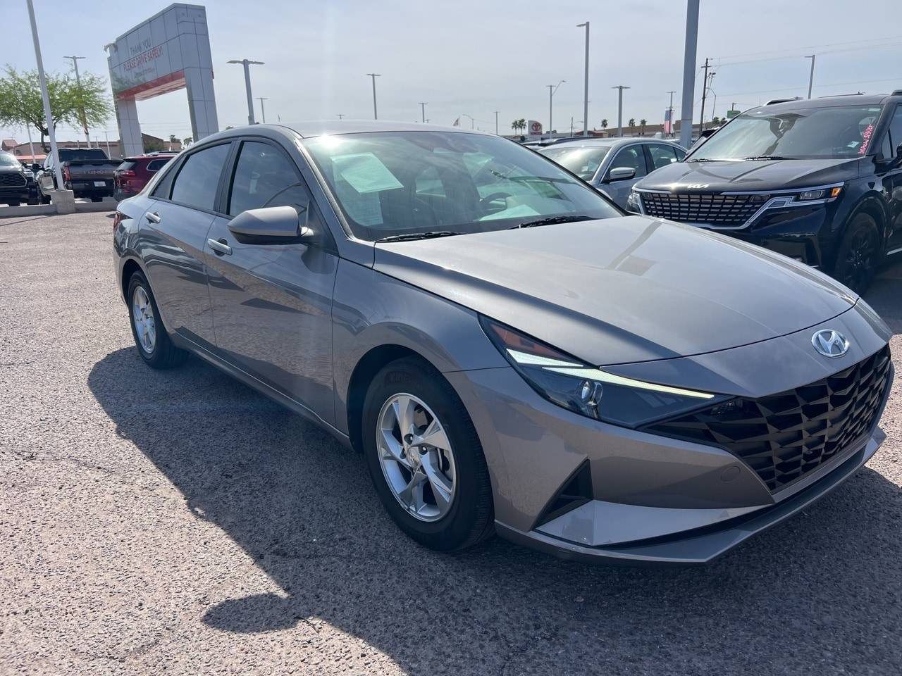 2022 Hyundai Elantra SE — Sedan — 19,037 mi — Phoenix, AZ