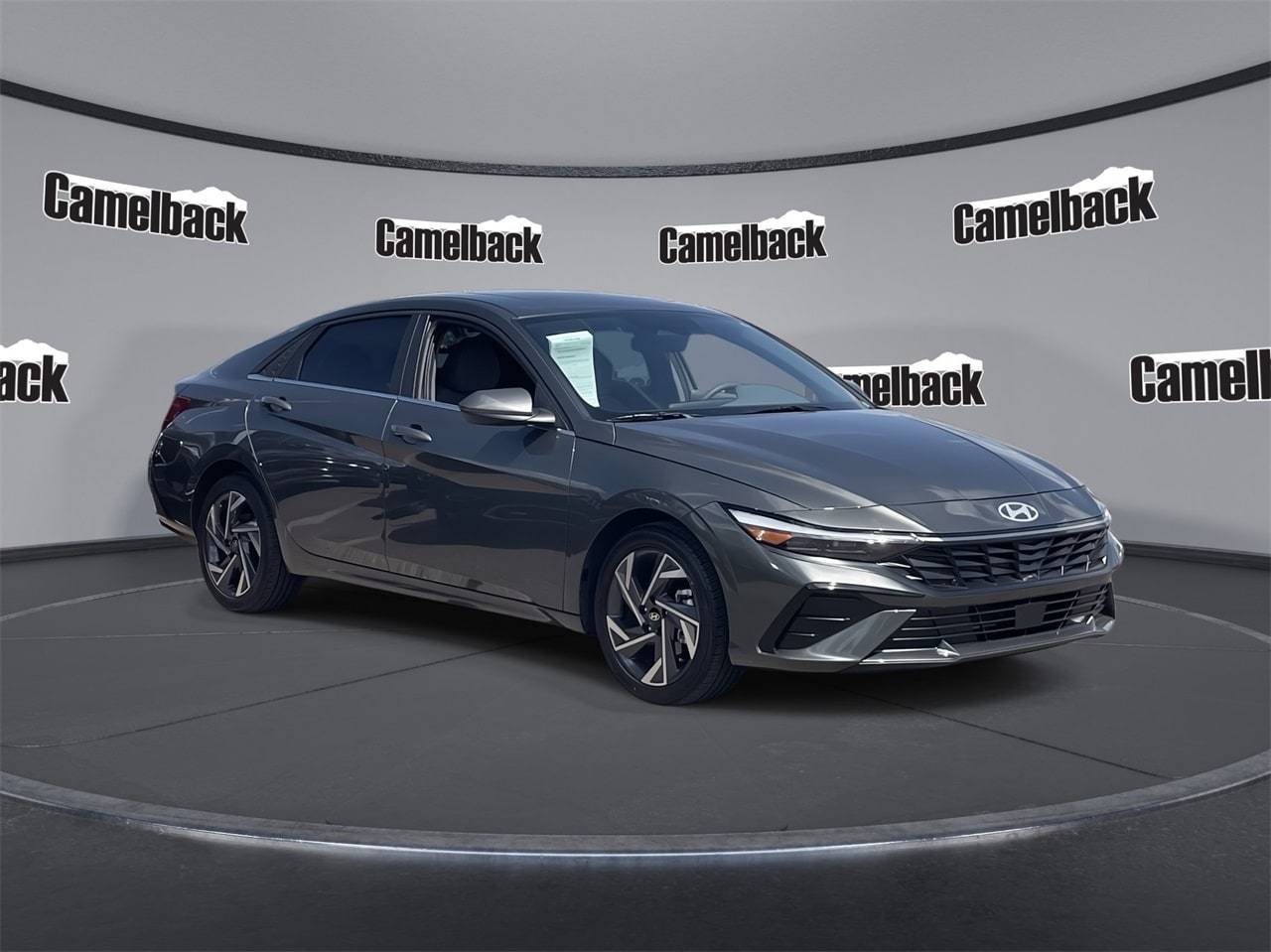 2024 Hyundai Elantra SEL — Sedan — 3,421 mi — Phoenix, AZ
