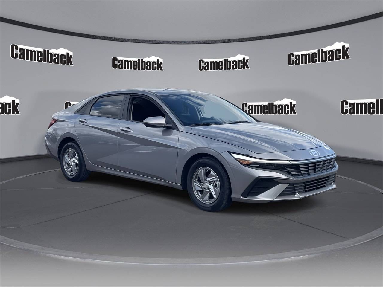 2024 Hyundai Elantra SE — Sedan — 12,312 mi — Phoenix, AZ