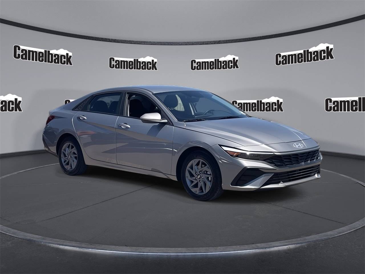 2025 Hyundai Elantra Hybrid Blue — Sedan — 4,149 mi — Phoenix, AZ
