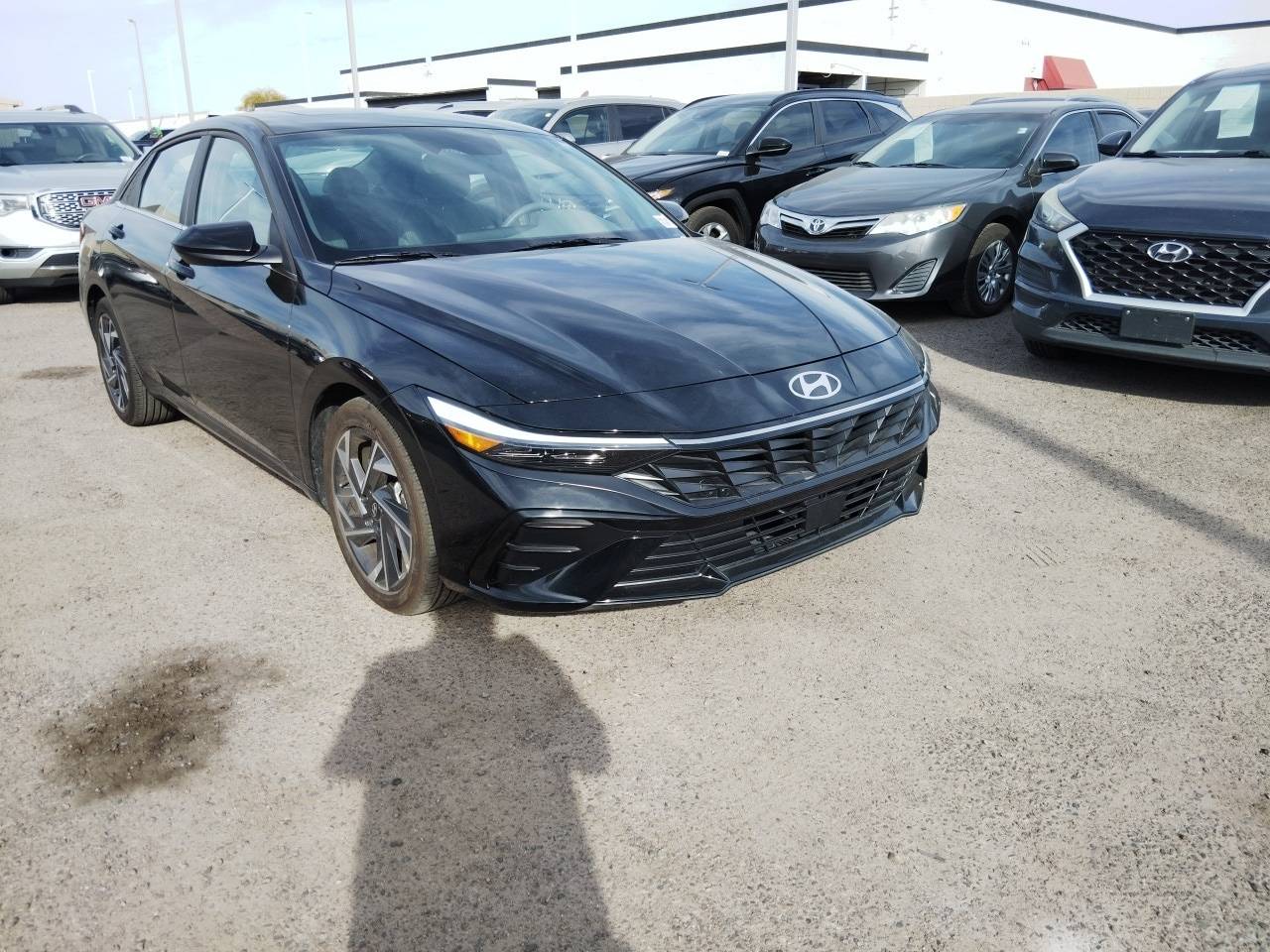 2024 Hyundai Elantra SEL — Sedan — 4,227 mi — Phoenix, AZ
