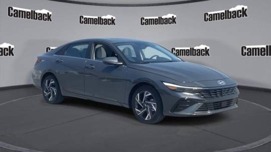 2025 Hyundai Elantra Hybrid Limited — Sedan — 3,039 mi — Phoenix, AZ