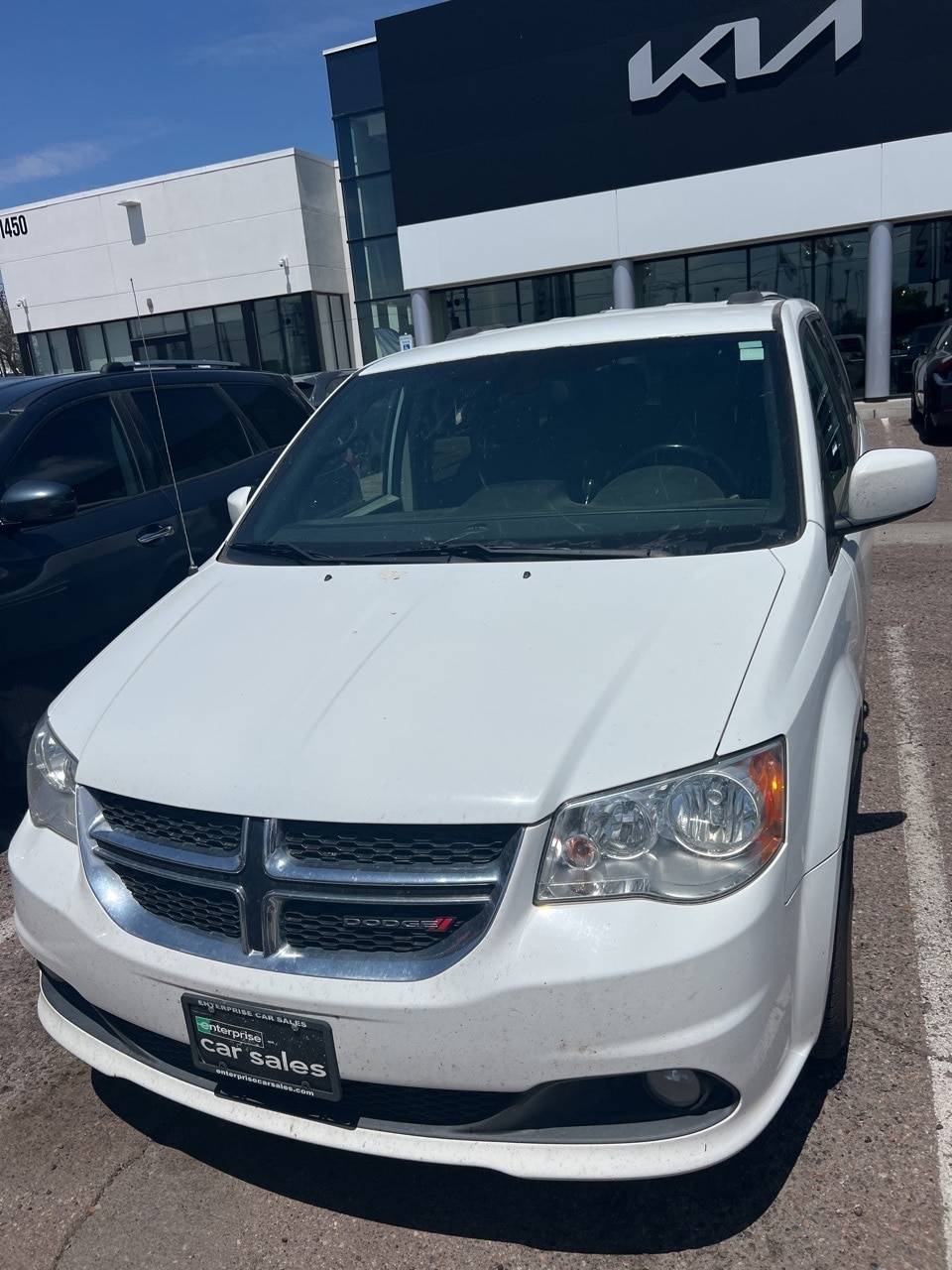 2019 Dodge Grand Caravan SXT — Minivan — 139,659 mi — Phoenix, AZ