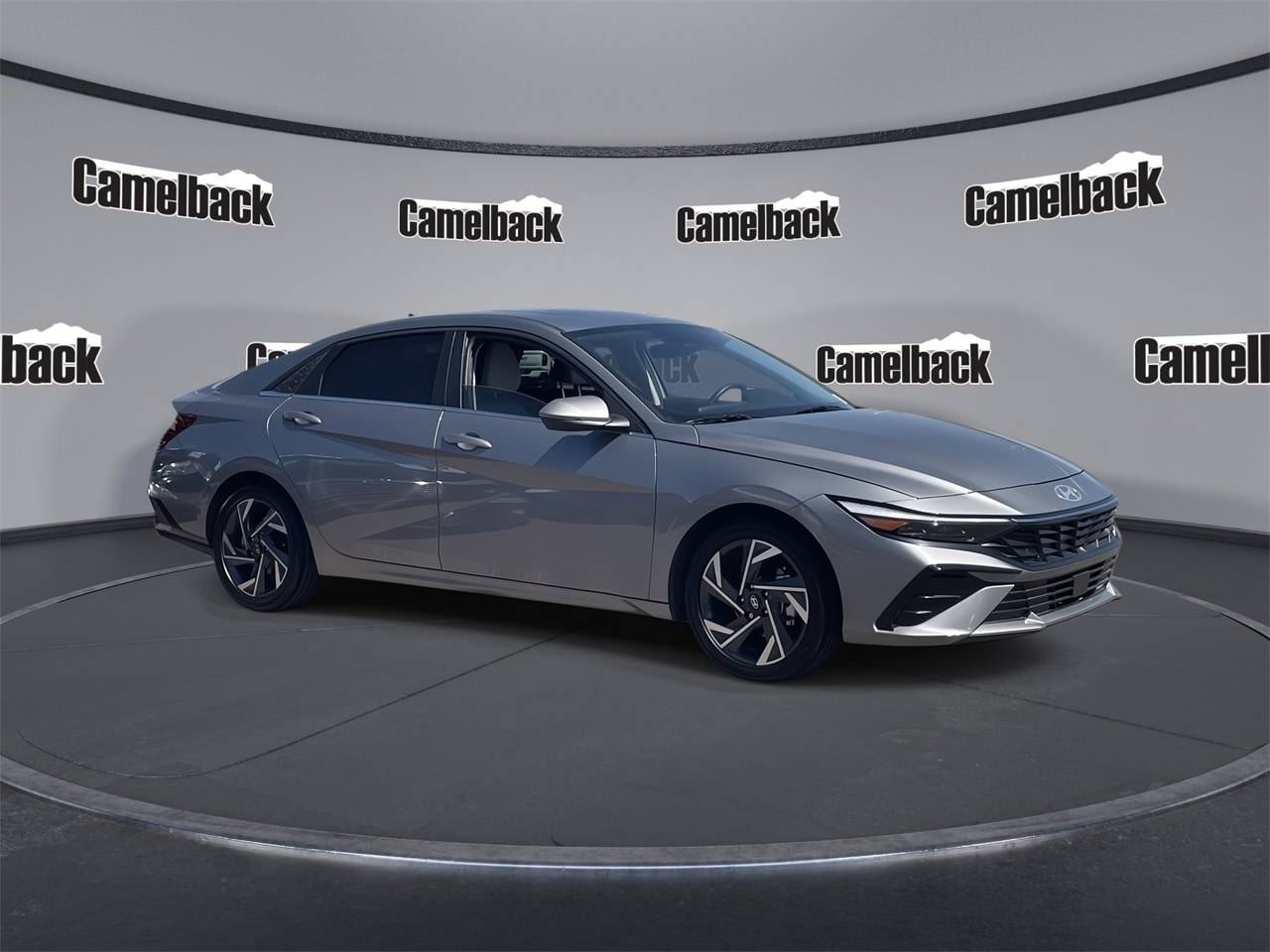 2025 Hyundai Elantra Hybrid Limited — Sedan — 3,641 mi — Phoenix, AZ