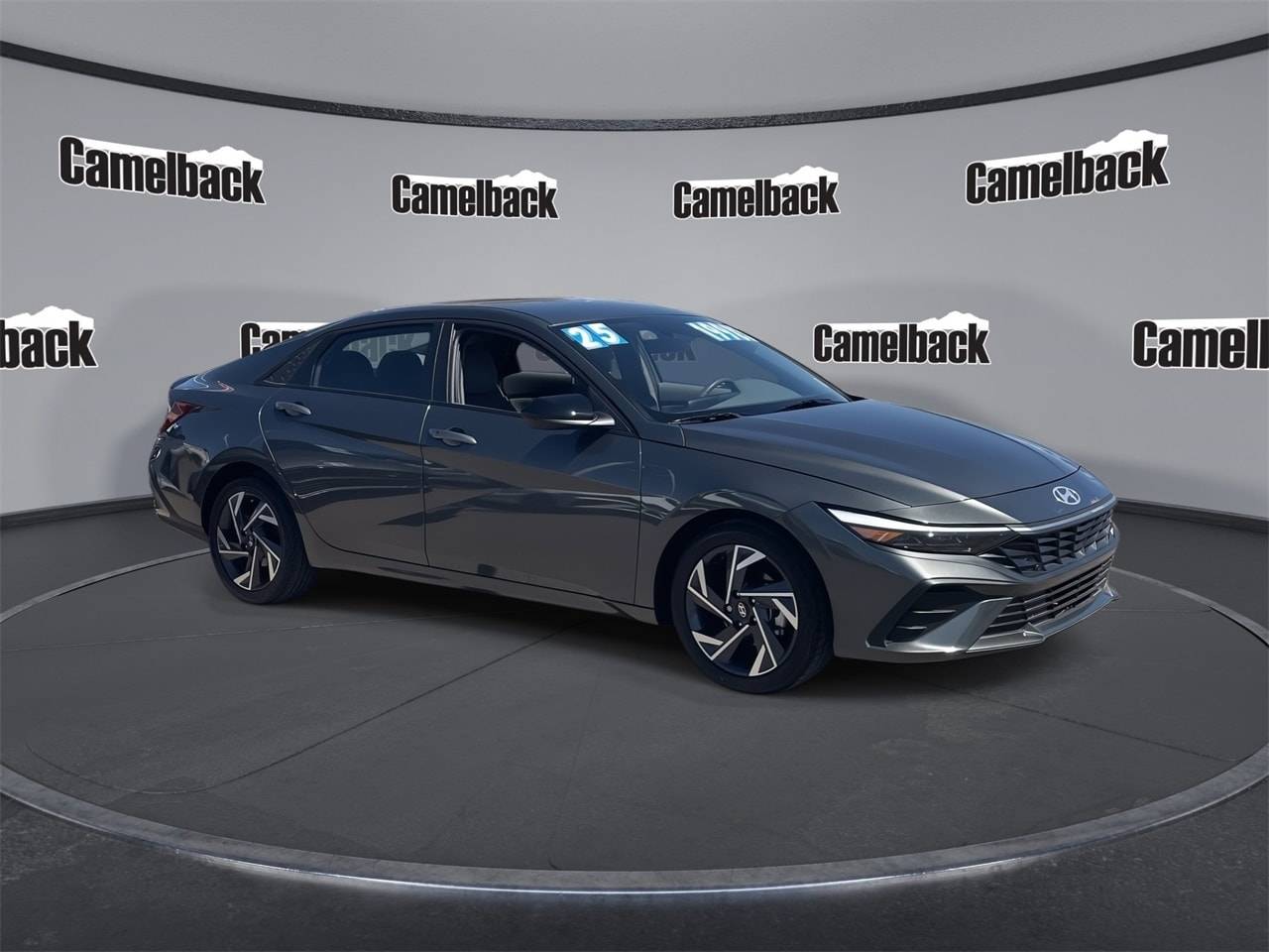 2025 Hyundai Elantra SEL Sport — Sedan — 2,775 mi — Phoenix, AZ