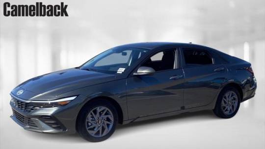 2024 Hyundai Elantra SEL — Sedan — 14,000 mi — Phoenix, AZ