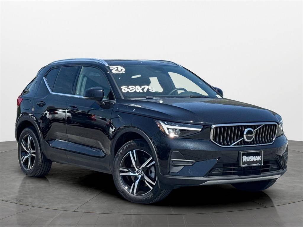 2025 Volvo XC40 Core — SUV — 10,274 mi — Thousand Oaks, CA
