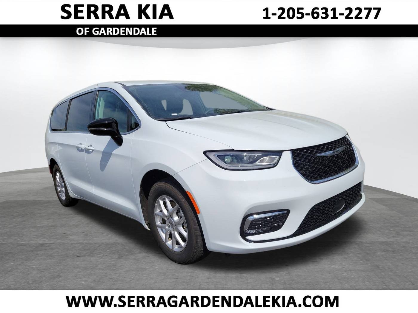 2024 Chrysler Pacifica Touring L — Minivan — 34,972 mi — Gardendale, AL