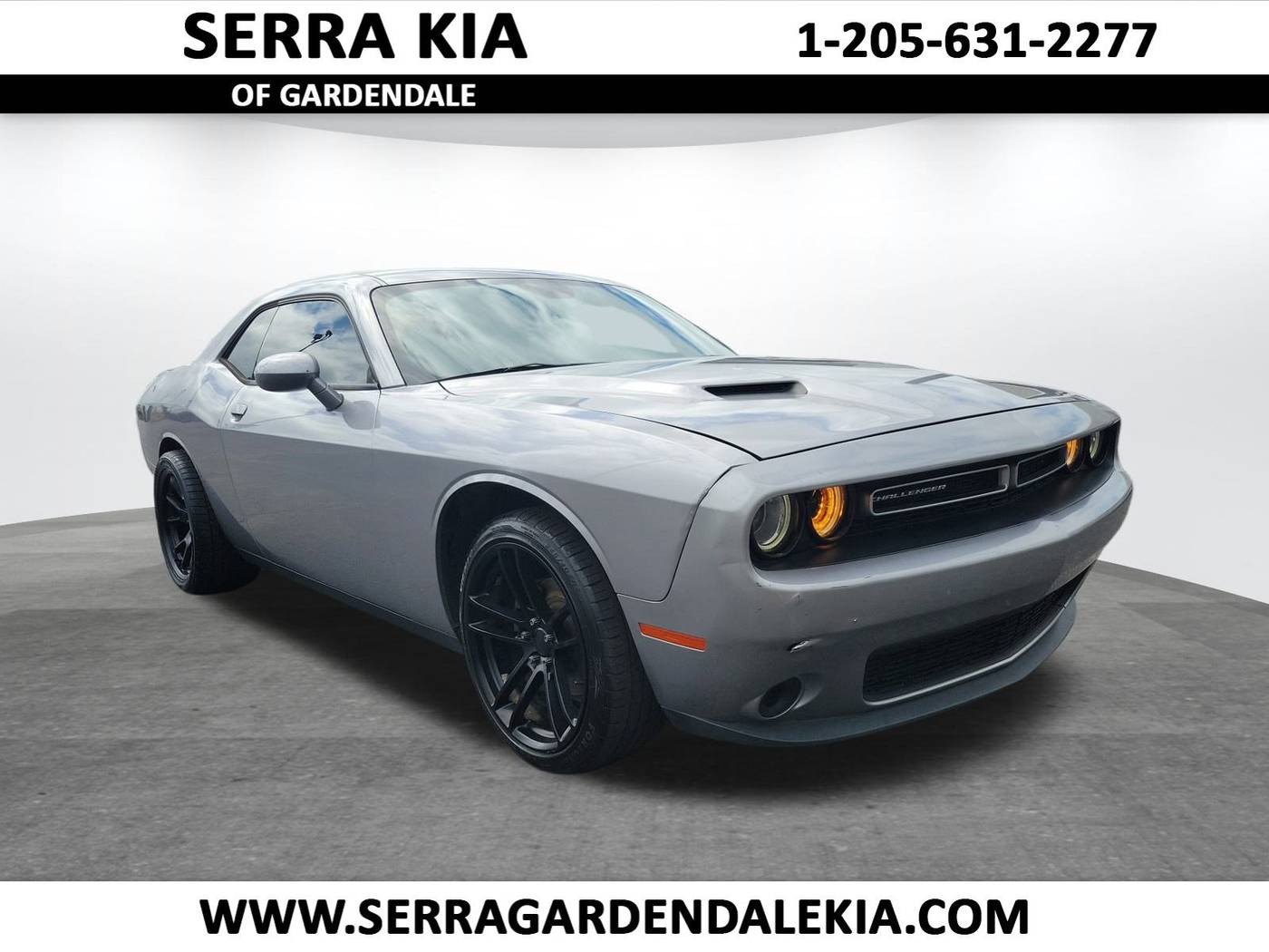 2017 Dodge Challenger SXT — Coupe — 115,380 mi — Gardendale, AL