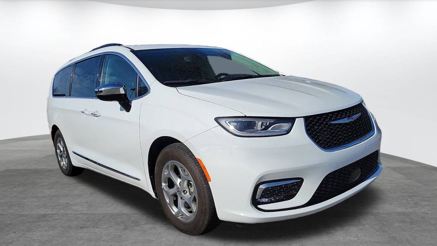 2023 Chrysler Pacifica Limited — Minivan — 50,381 mi — Gardendale, AL
