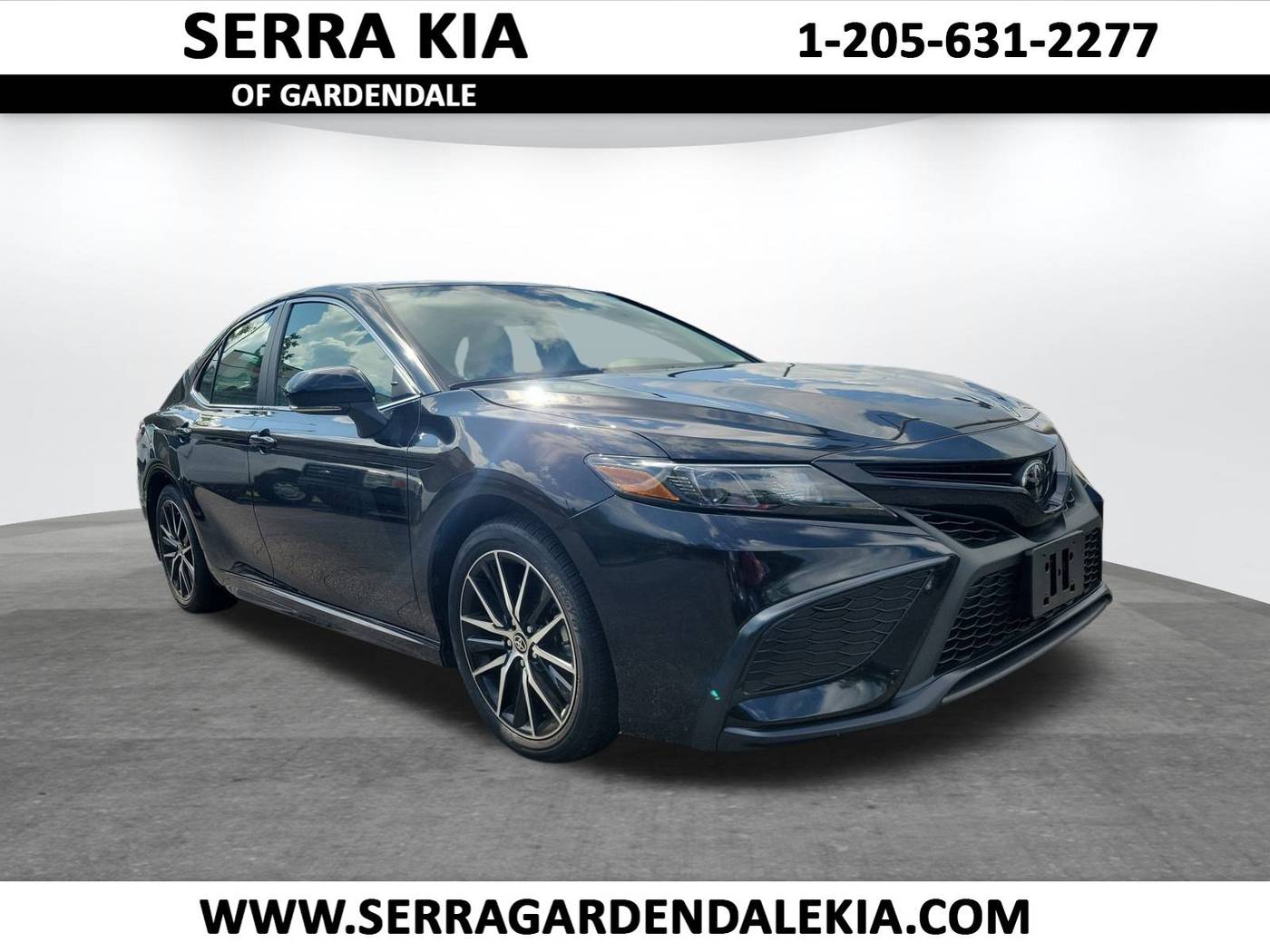 2024 Toyota Camry SE — Sedan — 20,980 mi — Gardendale, AL