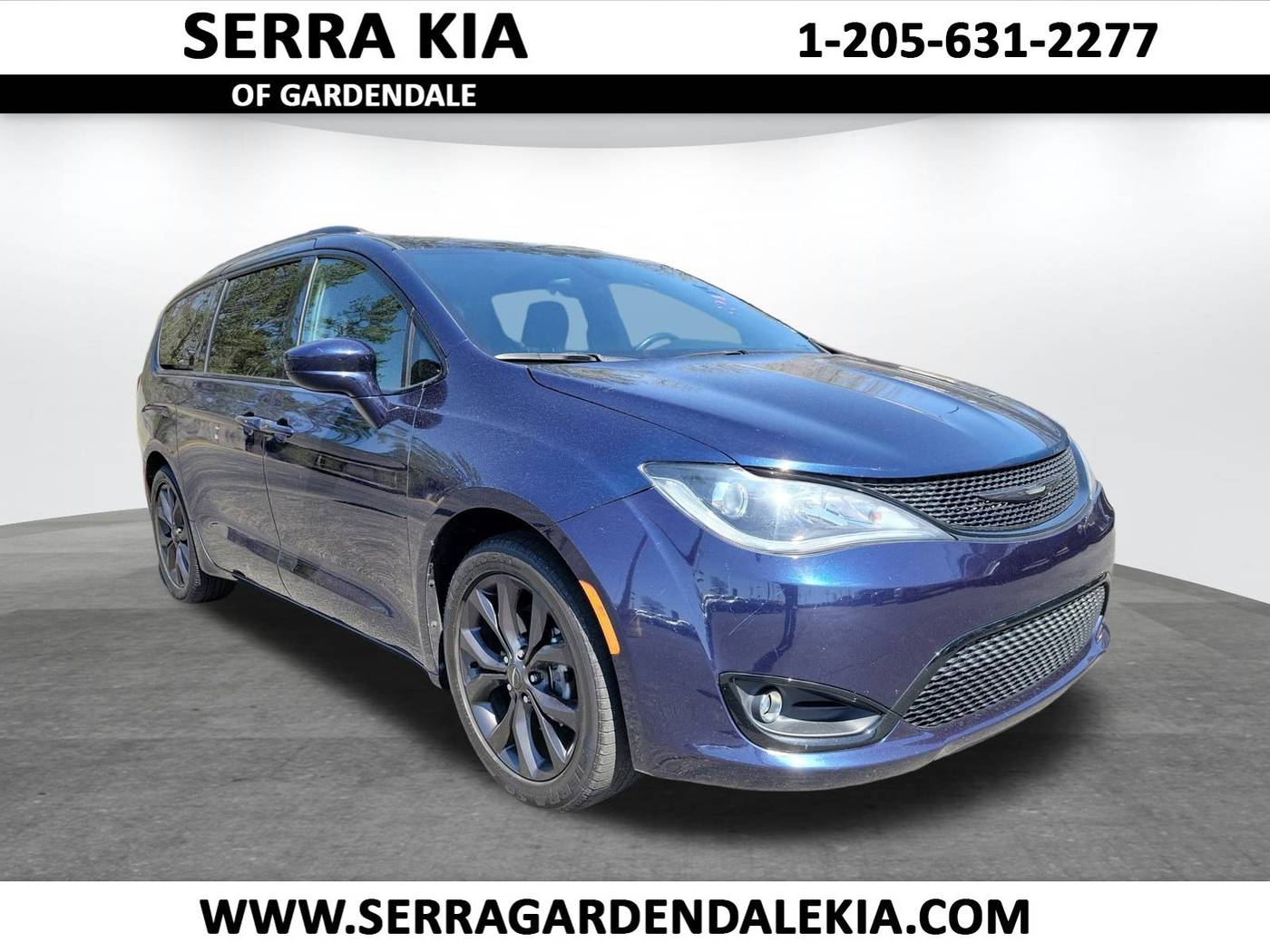2019 Chrysler Pacifica Touring Plus — Minivan — 112,778 mi — Gardendale, AL