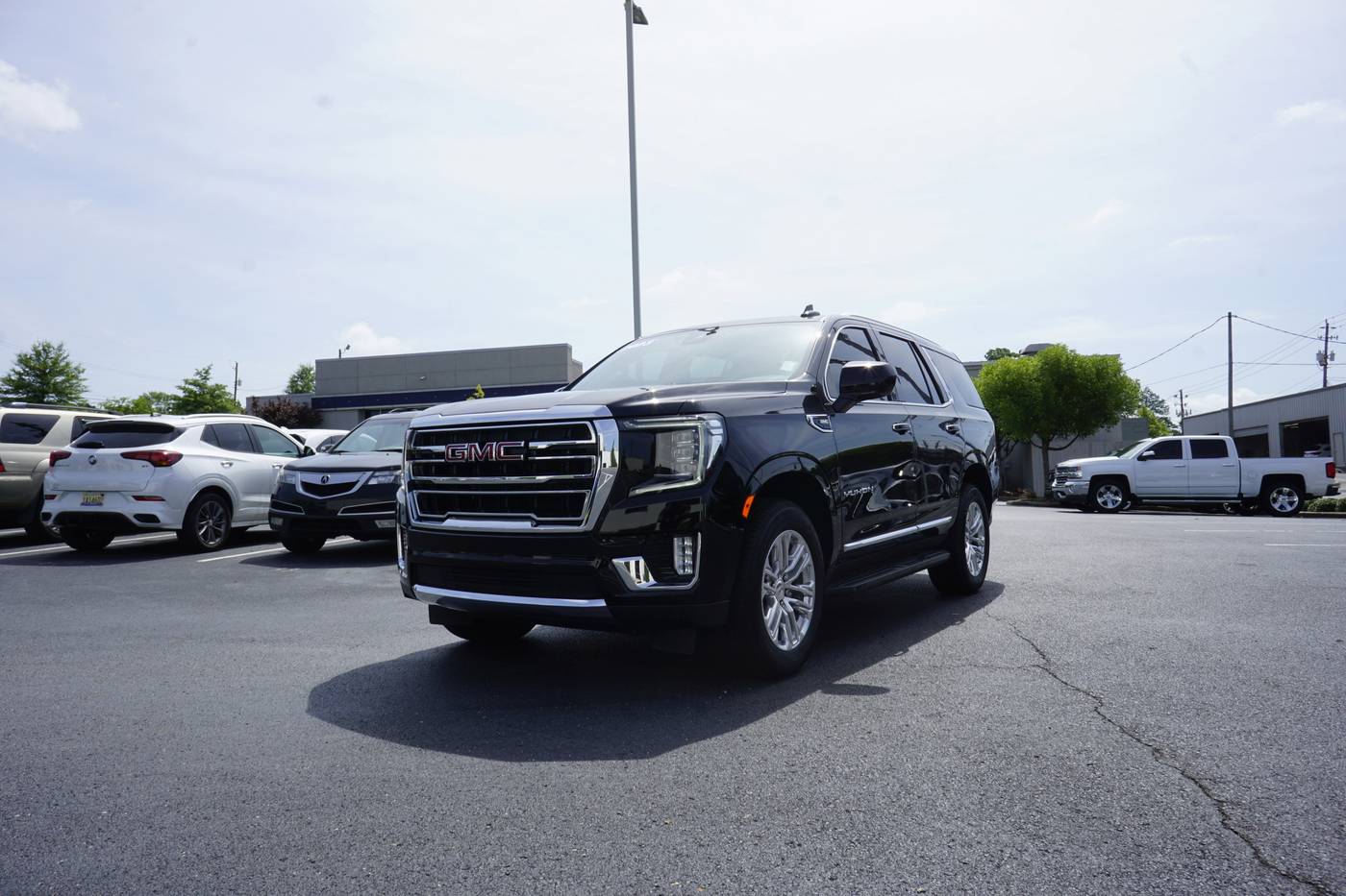 2023 GMC Yukon SLT — SUV — 31,795 mi — Hoover, AL